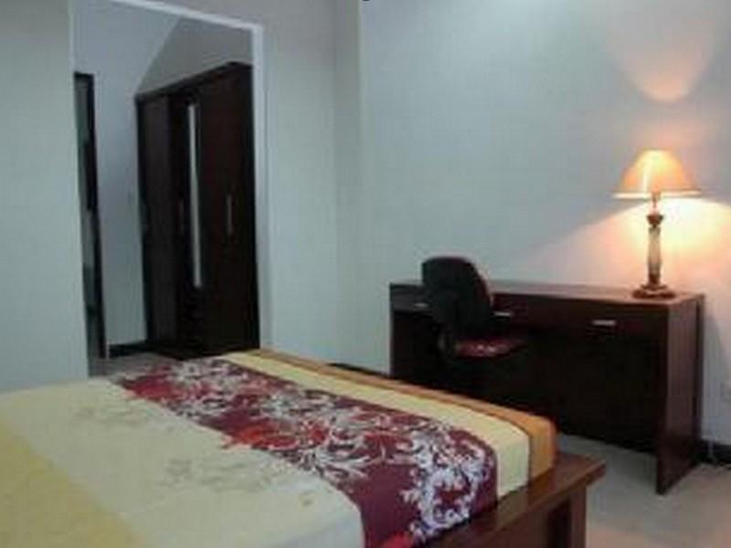 Guesthouse Durentiga Джакарта Екстериор снимка